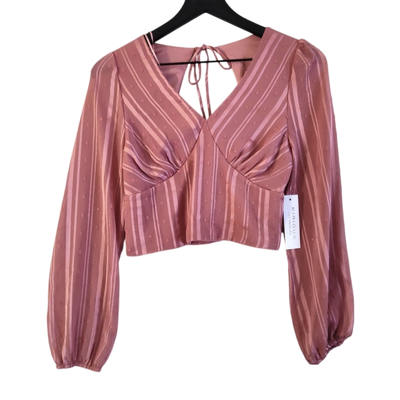 KIRIOUS LOS ANGELES Tops - Kirious Los Angeles Cropped Long Sleeve Top